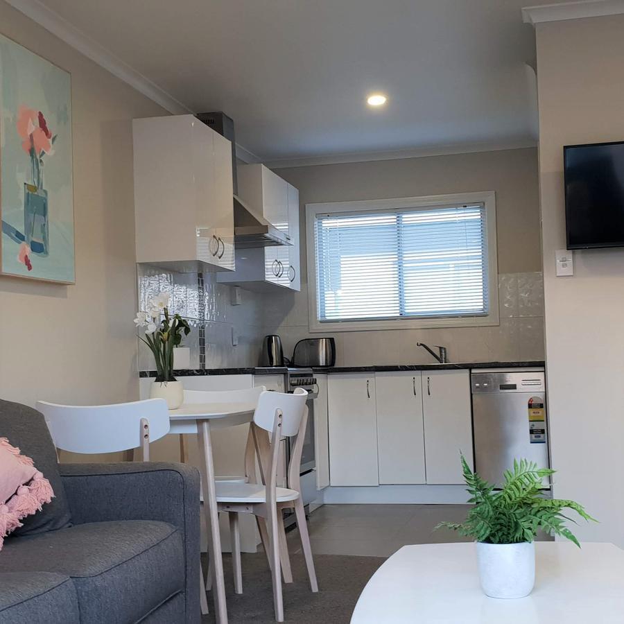 Rose Apartments Unit 3 Central Rotorua - Accommodation & Spa Exterior photo
